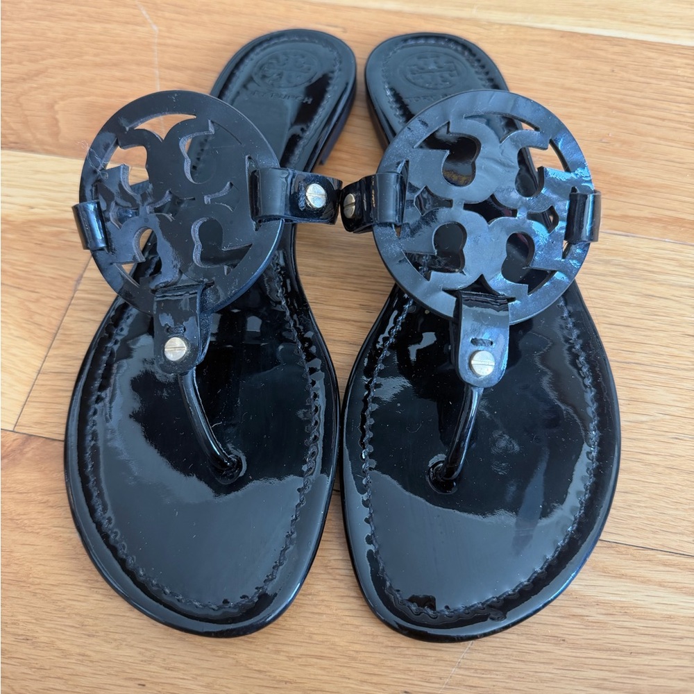 Tory Burch Black Patent Miller Logo Thong Sandals